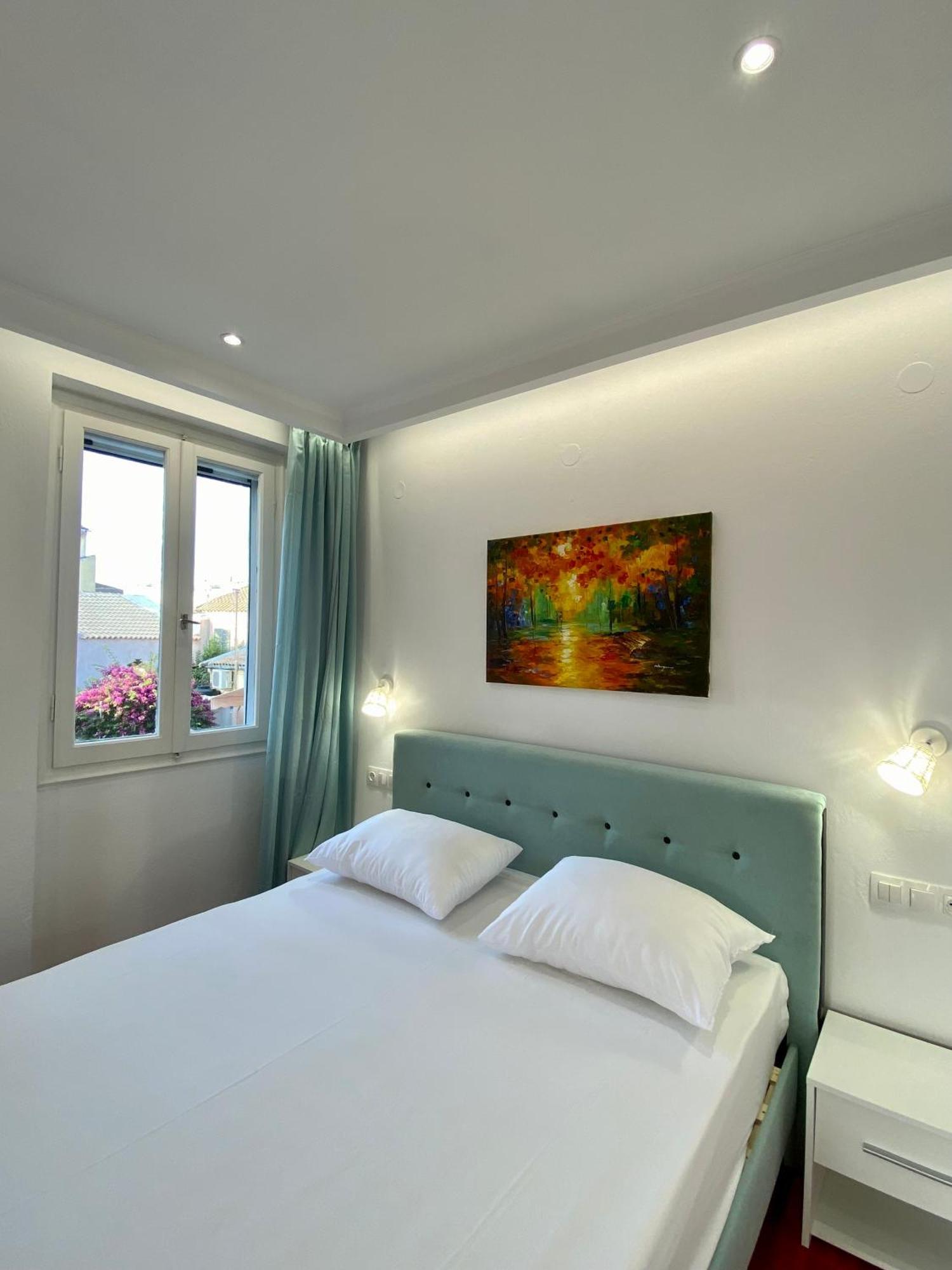Corfu Port Art Studios Bagian luar foto